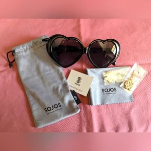 *BRAND NEW* Sojos "Ella" Heart shaped sunglasses